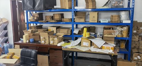 买化妆品只看品牌？一团伙销售涉假产品牟利20余万元终落网